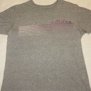 Adidas T-Shirt